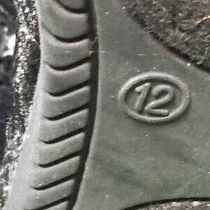 Toddler size 12 black suede winter boots. Cute.